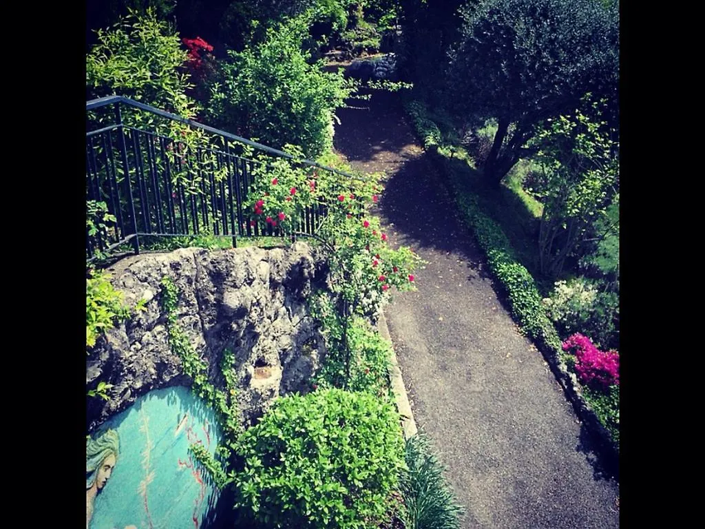 Bed & Breakfast Villa La Sirena Como