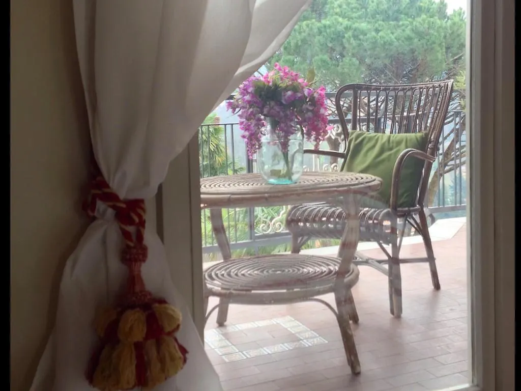 Villa La Sirena Como 0*,  Italy